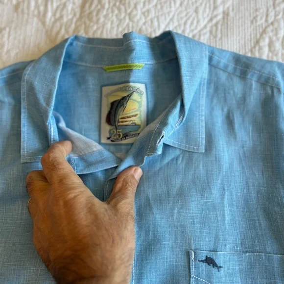 Tommy Bahama long sleeve shirt - Picture 2 of 3